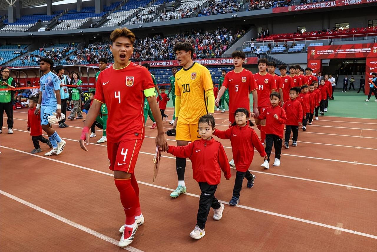 国足踢得过沙特吗(国足输给沙特还有机会吗)